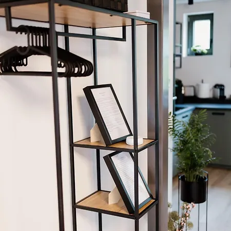 Zafir アパート ケストヘイ